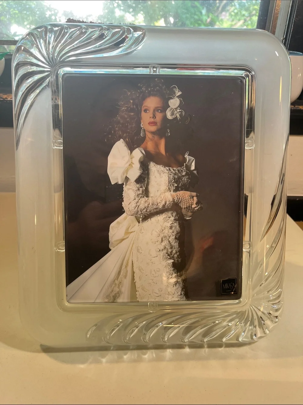 Mikasa Clear Glass Picture Frame with White Accents